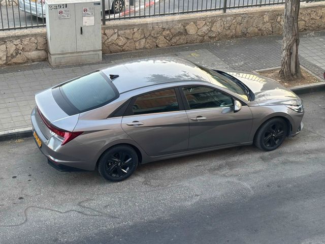 מודעת רכב יונדאי אלנטרה