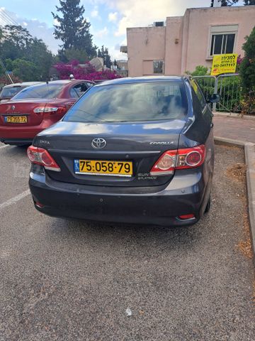 טויוטה קורולה