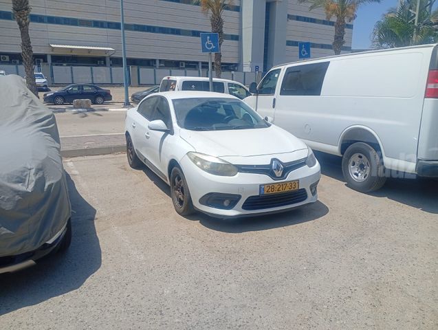 רנו פלואנס