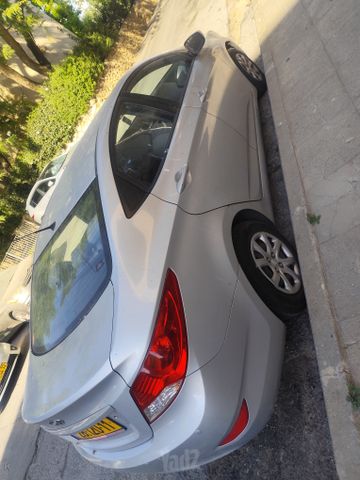 מודעת רכב יונדאי אקסנט i25