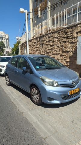 מודעת רכב טויוטה יאריס