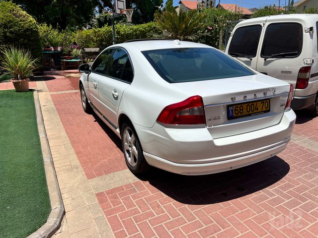 וולוו S80
