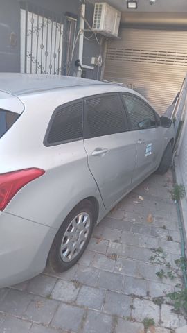 מודעת רכב יונדאי i30