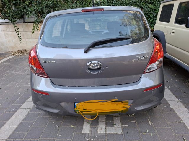 יונדאי i20