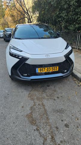 טויוטה C-HR