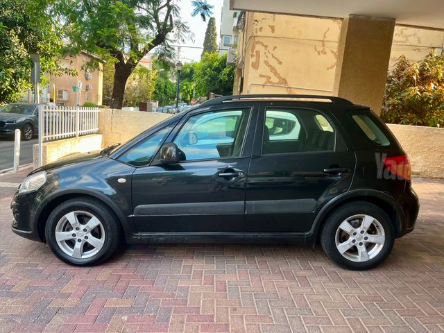 סוזוקי SX4