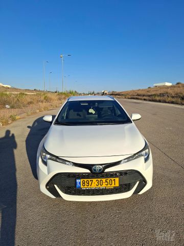 טויוטה קורולה