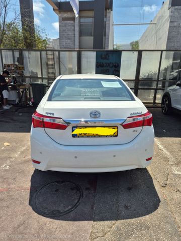 טויוטה קורולה