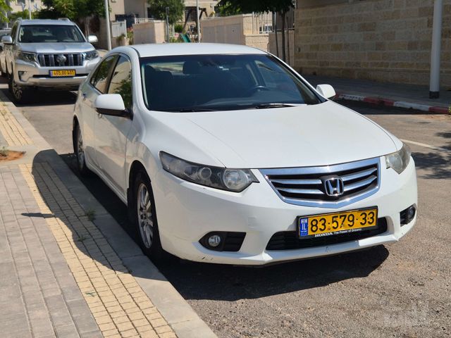 מודעת רכב הונדה אקורד