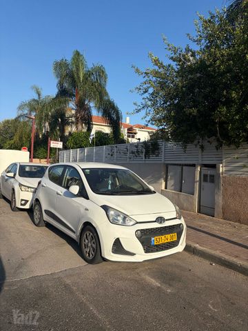 יונדאי i10