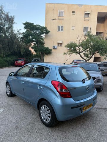 יונדאי i20