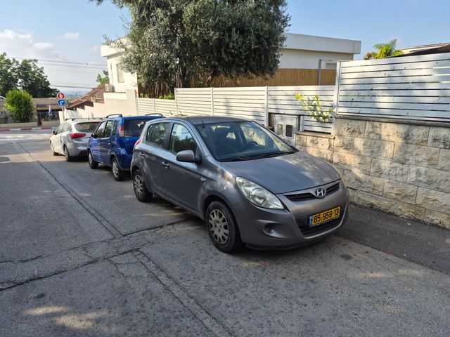 יונדאי i20