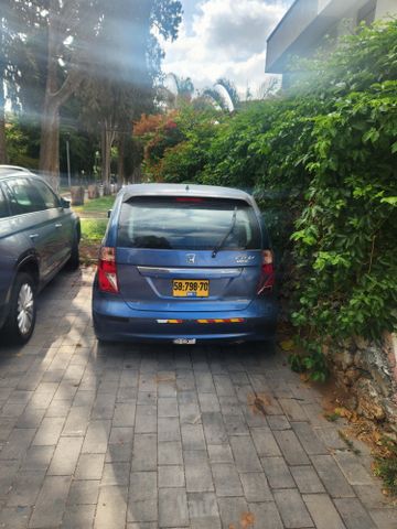 הונדה FR-V