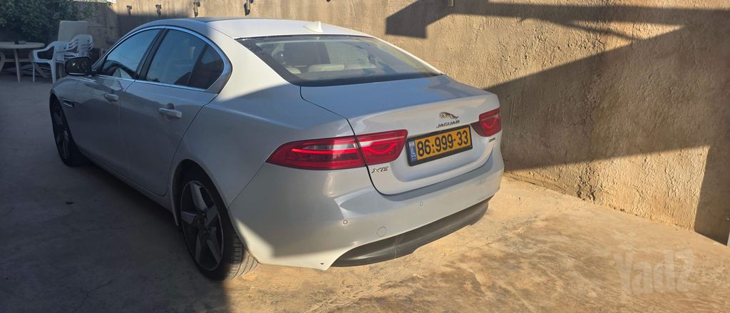 יגואר XE