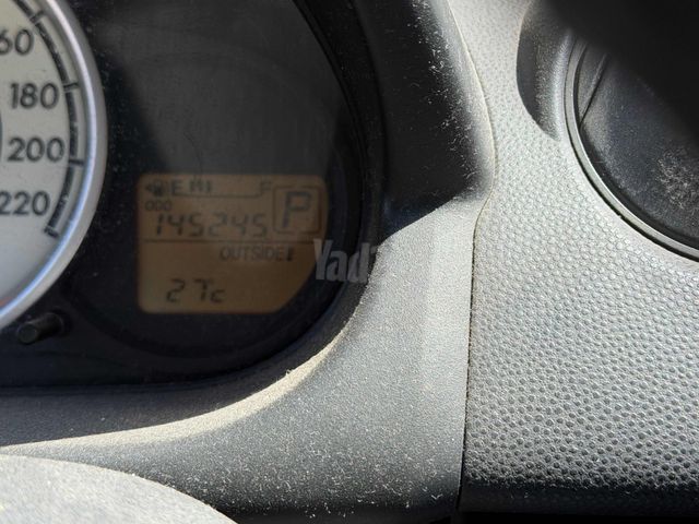 מודעת רכב מאזדה 2