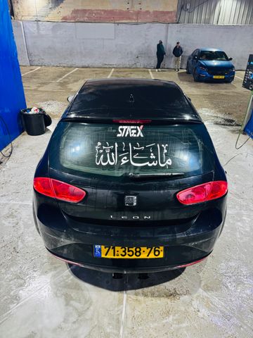 סיאט לאון