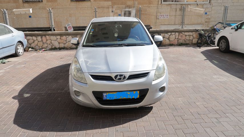 יונדאי i20