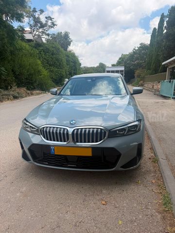 מודעת רכב ב מ וו סדרה 3