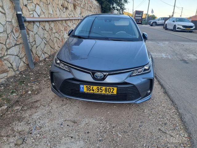 טויוטה קורולה