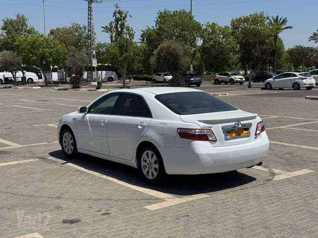 טויוטה קאמרי