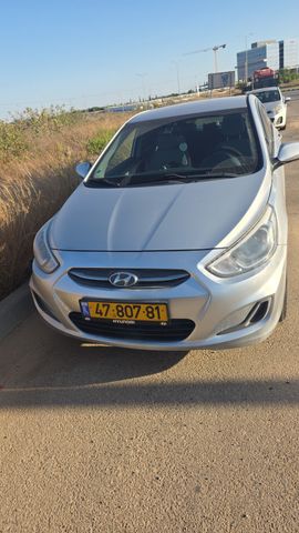 יונדאי אקסנט i25