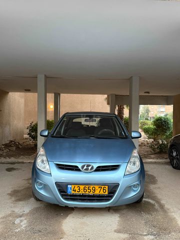 יונדאי i20