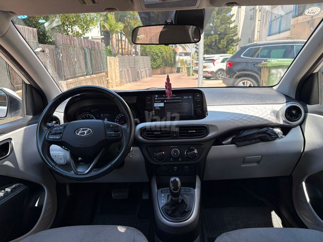 יונדאי אקסנט i25