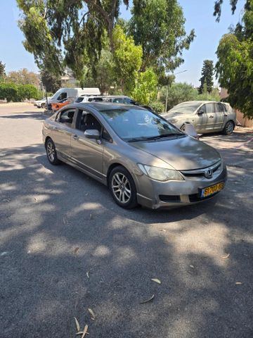 הונדה סיוויק