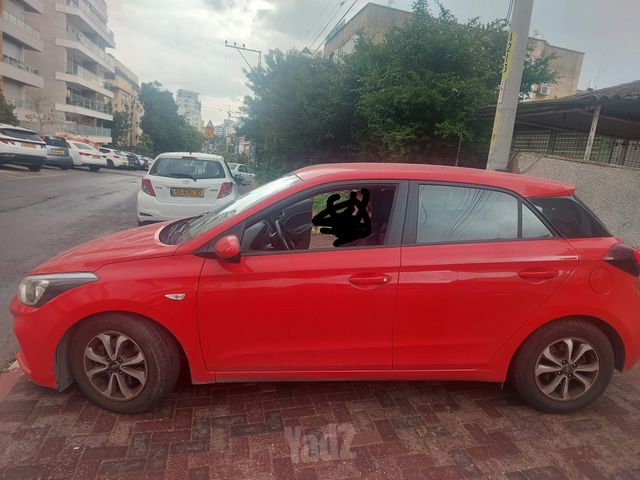 מודעת רכב יונדאי i20