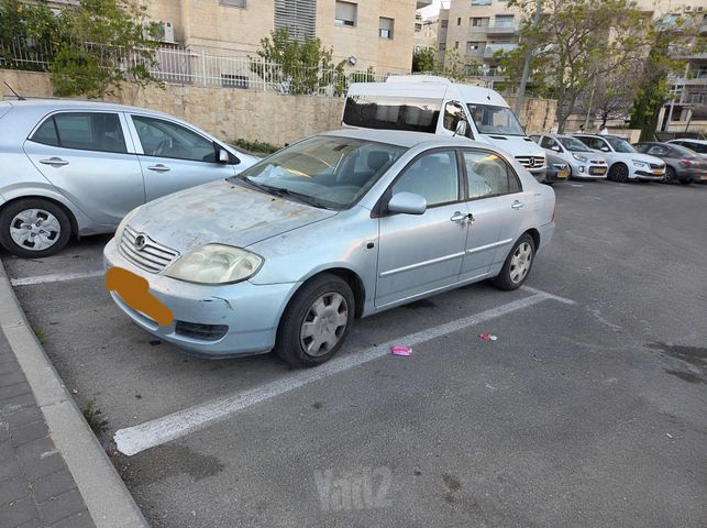 טויוטה קורולה