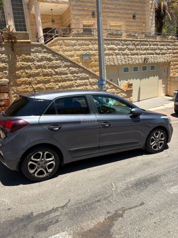 יונדאי i20