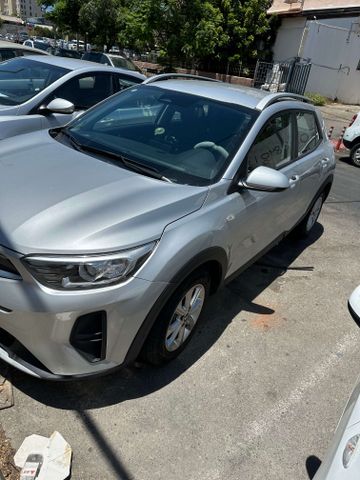 קיה סטוניק