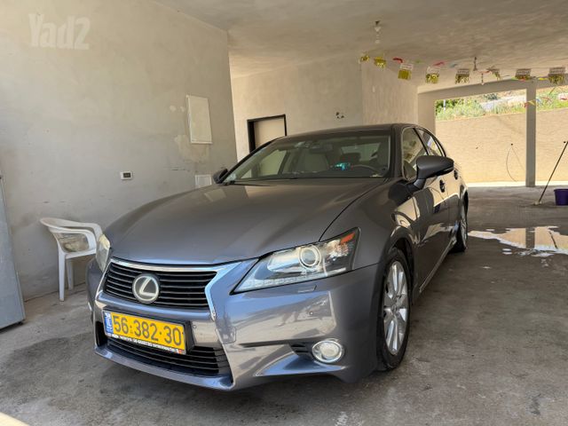 לקסוס GS