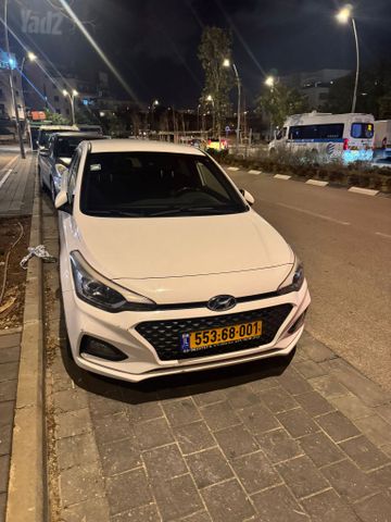 יונדאי i20