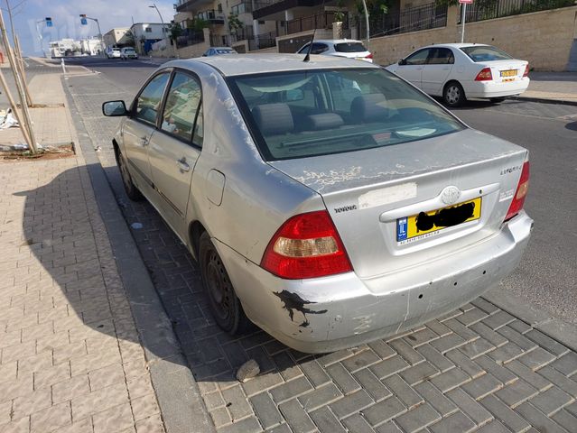 טויוטה קורולה
