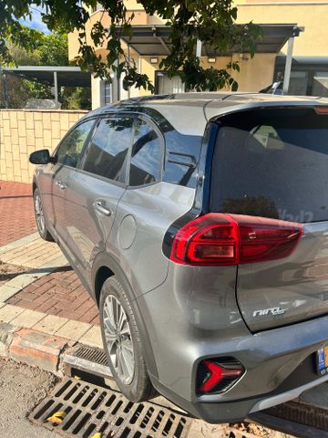 קיה נירו פלוס