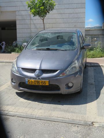 מודעת רכב מיצובישי גרנדיס
