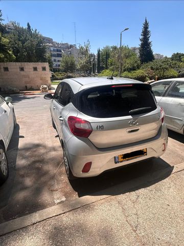 יונדאי i10