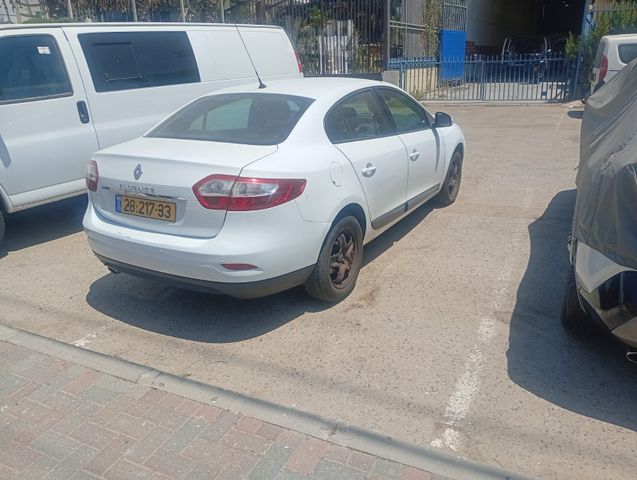 רנו פלואנס
