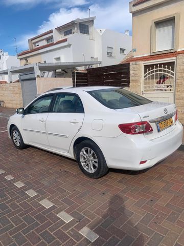 מודעת רכב טויוטה קורולה