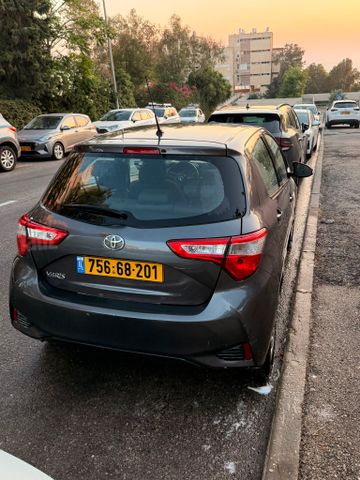 מודעת רכב טויוטה יאריס