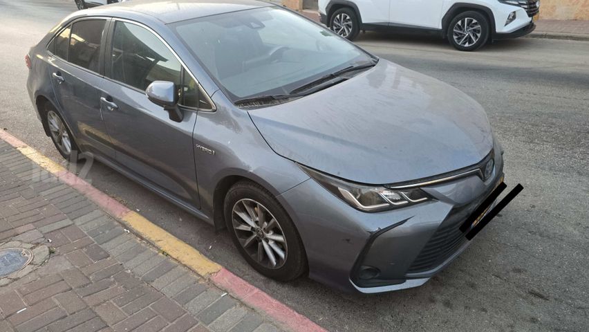טויוטה קורולה