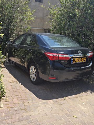 מודעת רכב טויוטה קורולה