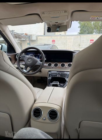 מודעת רכב מרצדס-בנץ E-class