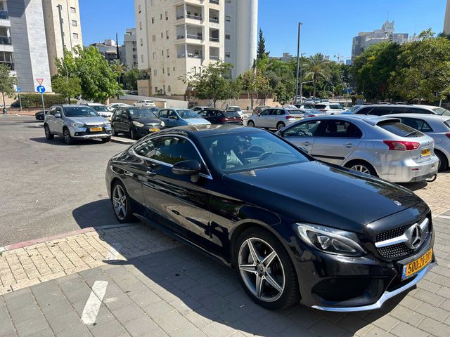 מודעת רכב מרצדס-בנץ C-class