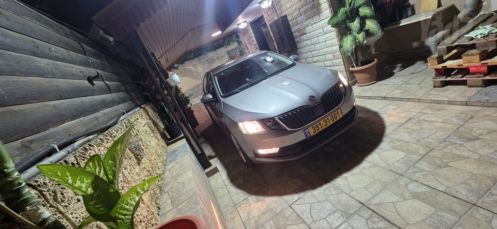 סקודה אוקטביה
