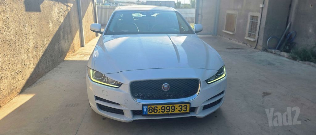יגואר XE