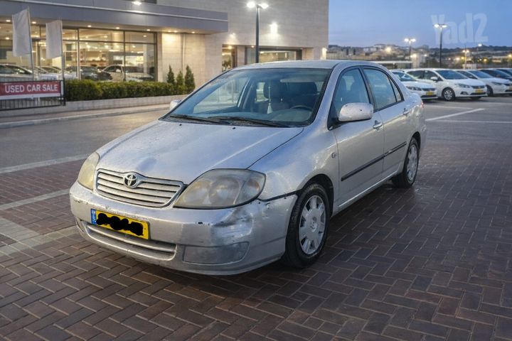 טויוטה קורולה