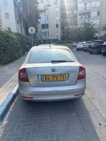 סקודה אוקטביה