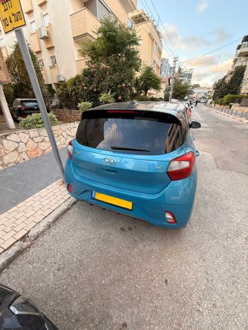 יונדאי i10